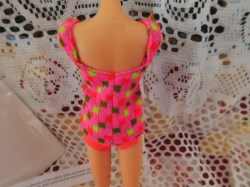 68 tnt swim top bk